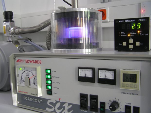 Gold Coater in SIMS Lab